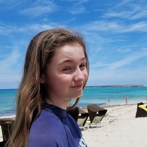 Meet your Posher, Maddie